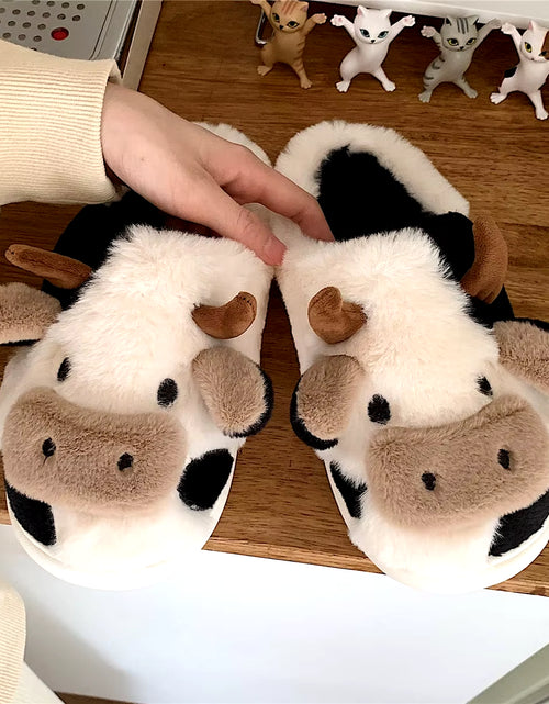 Încărcați imaginea în vizualizatorul Galerie, Women&#39;S Cartoon Cute Cow House Slippers Warm plus Lined Closed Toe Fuzzy Home Slides Women&#39;S Fluffy Comfy Shoes Winter Autumn
